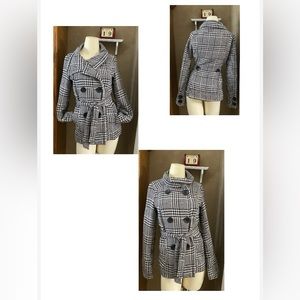 Wet Seal Women’s Black and Ivory plaid Wool Blend Pea Coat Size S
